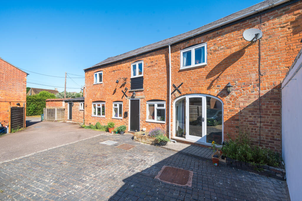 Main image of property: Chapel Row, Clifton, OX15