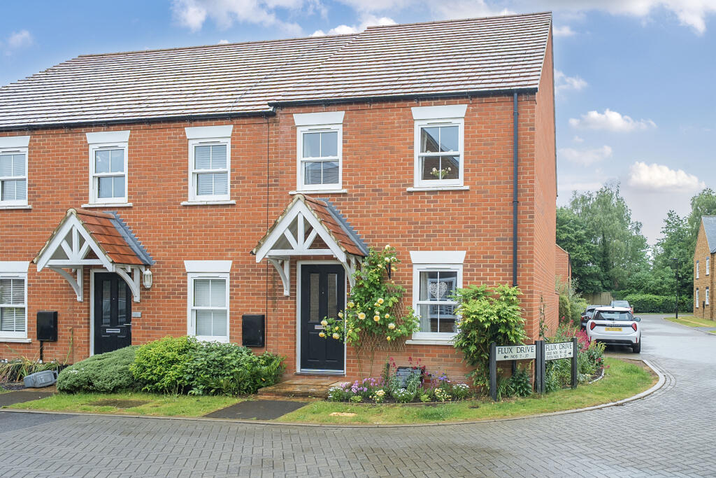 Main image of property: Flux Drive, Deddington, OX15