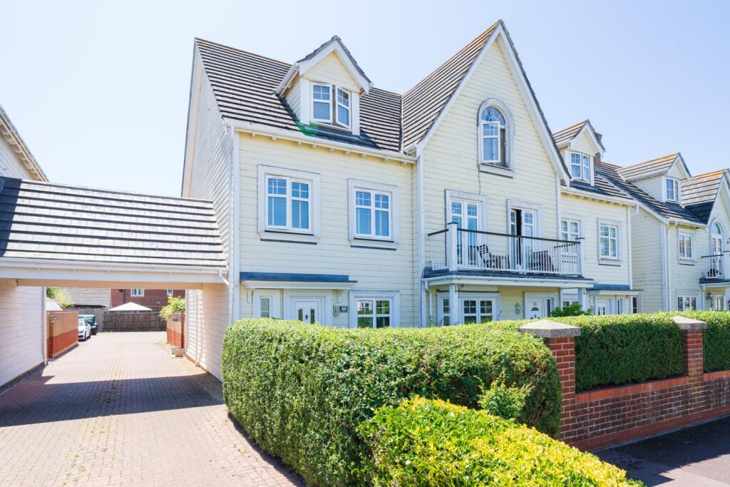 Main image of property: David Newberry Drive, Lee-on-the-Solent, Hampshire, PO13