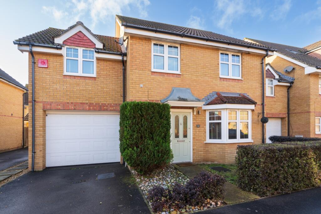 Main image of property: Martinet Drive, Lee-on-the-Solent, Hampshire, PO13