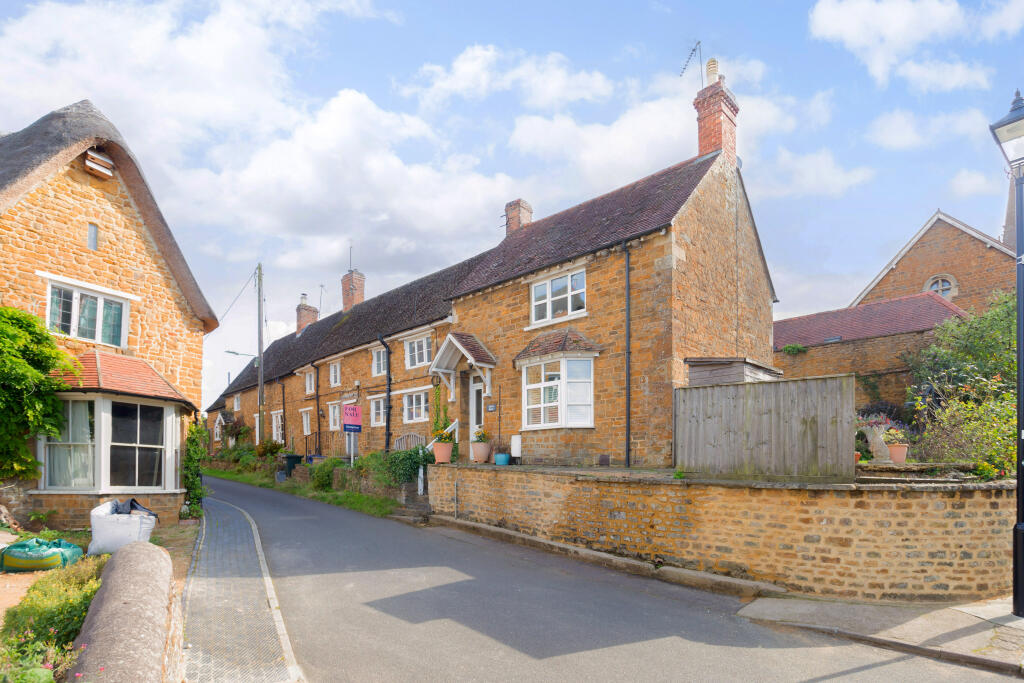 Main image of property: Merrivales Lane, Bloxham, OX15