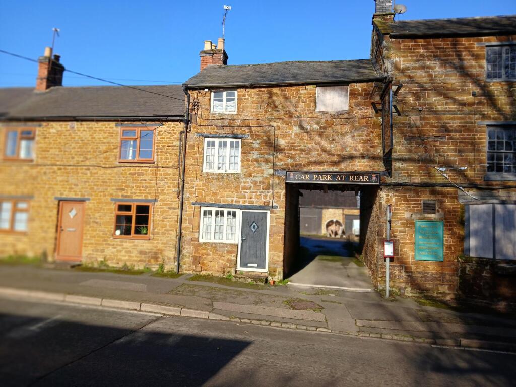 Main image of property: Banbury Road, Chipping Warden, OX17
