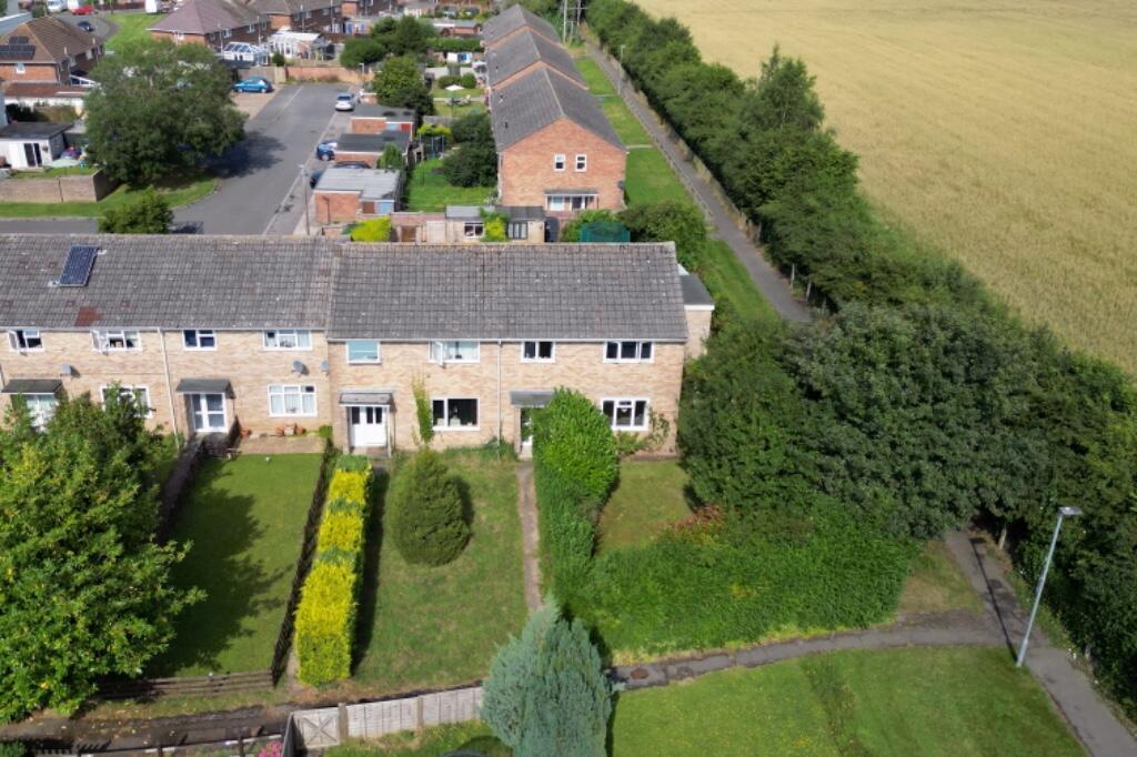 Main image of property: Wood Park, SP11