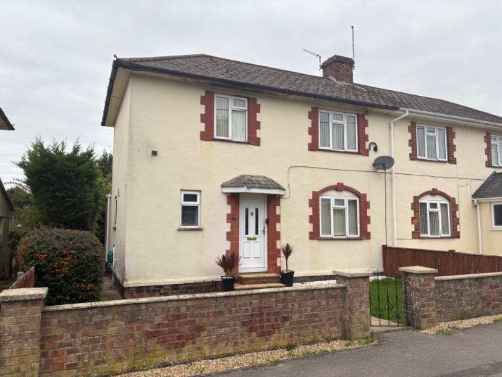 Main image of property: Central Street, SP11