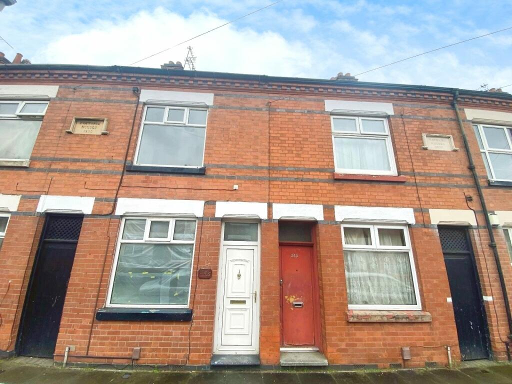 3 bedroom terraced house for rent in Tudor Road, Leicester, Leicestershire, LE3