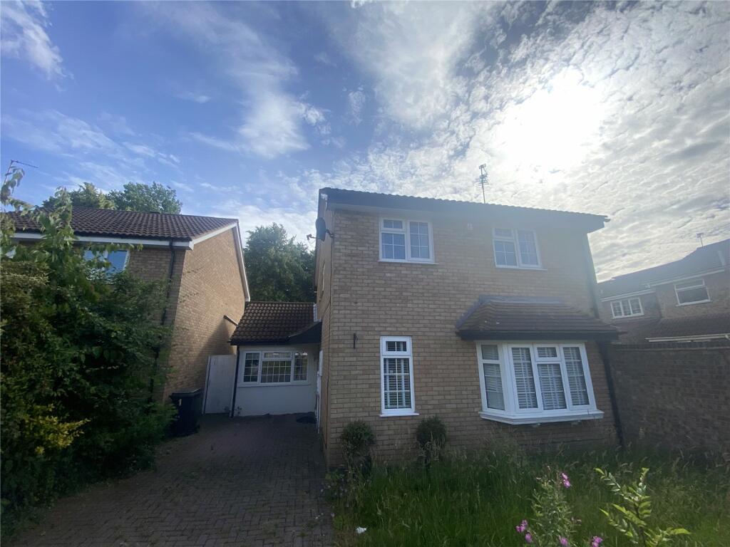 Main image of property: Chadderton Close, Leicester, Leicestershire, LE2
