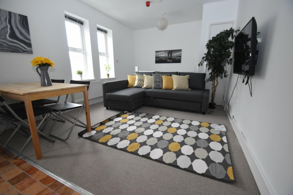 Additional property image - Woodville road, Cathays, Cardiff