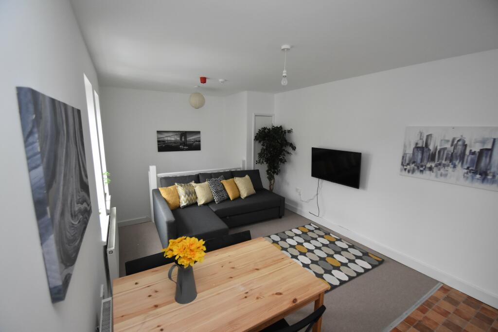 Additional property image - Woodville road, Cathays, Cardiff