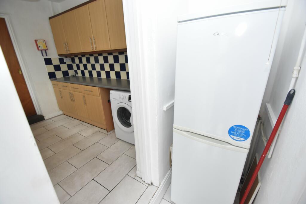 Additional property image - Minny Street, Cathays, Cardiff