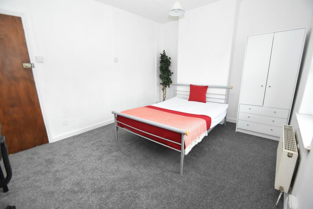Additional property image - Minny Street, Cathays, Cardiff