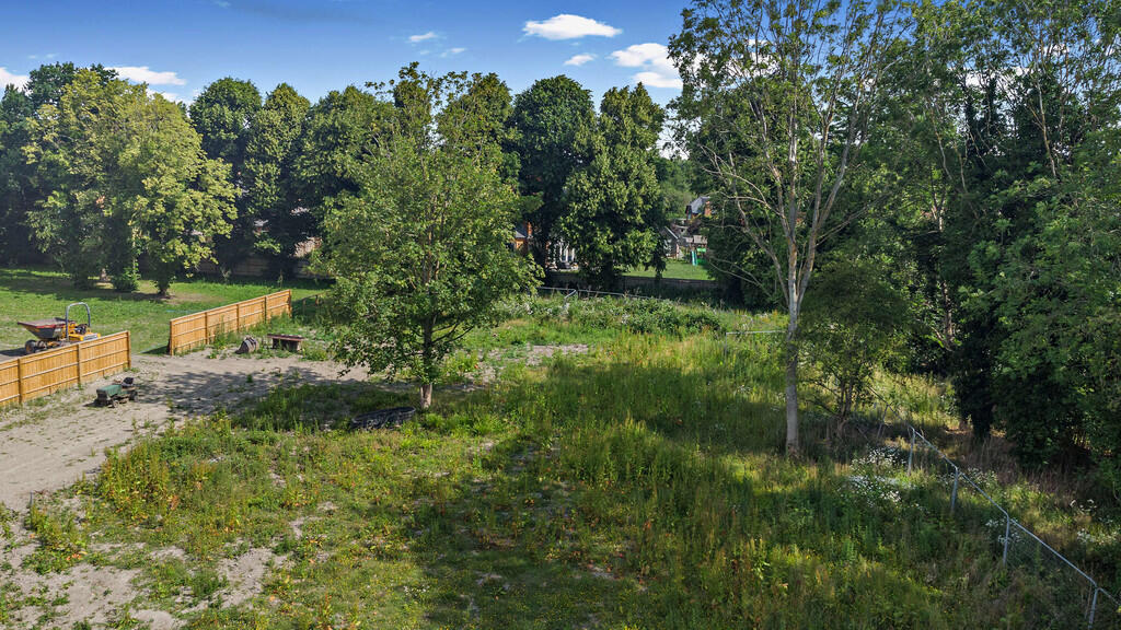 Main image of property: Gilberts Grove, Old Nursery Lane, Brightwell-cum-sotwell