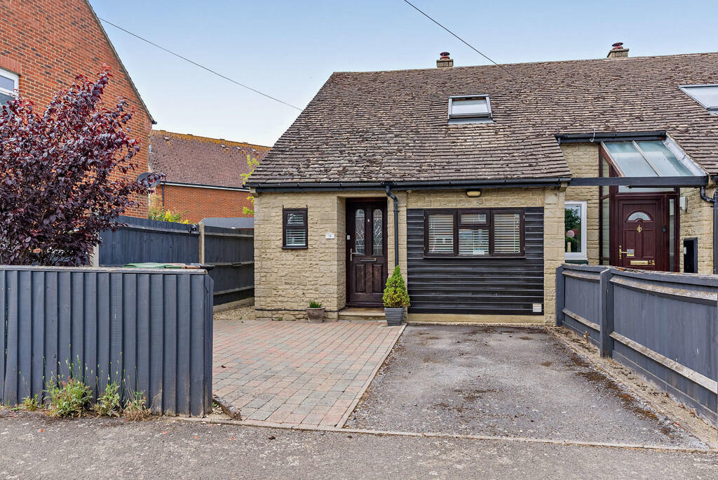 Main image of property: Old Field, Little Milton