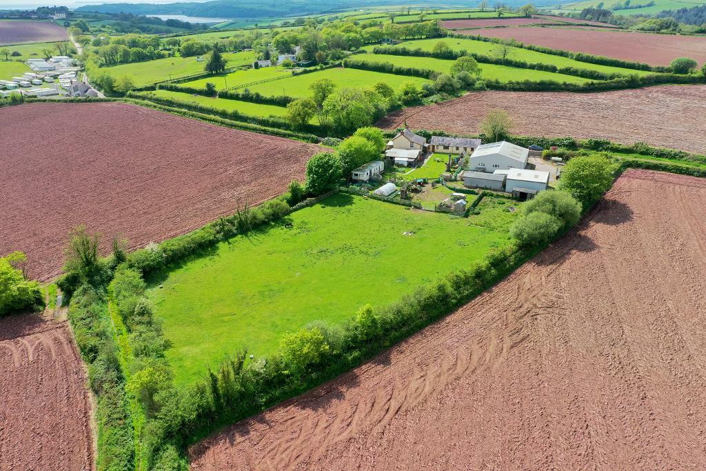 3 bedroom detached house for sale in Llangain, Carmarthen