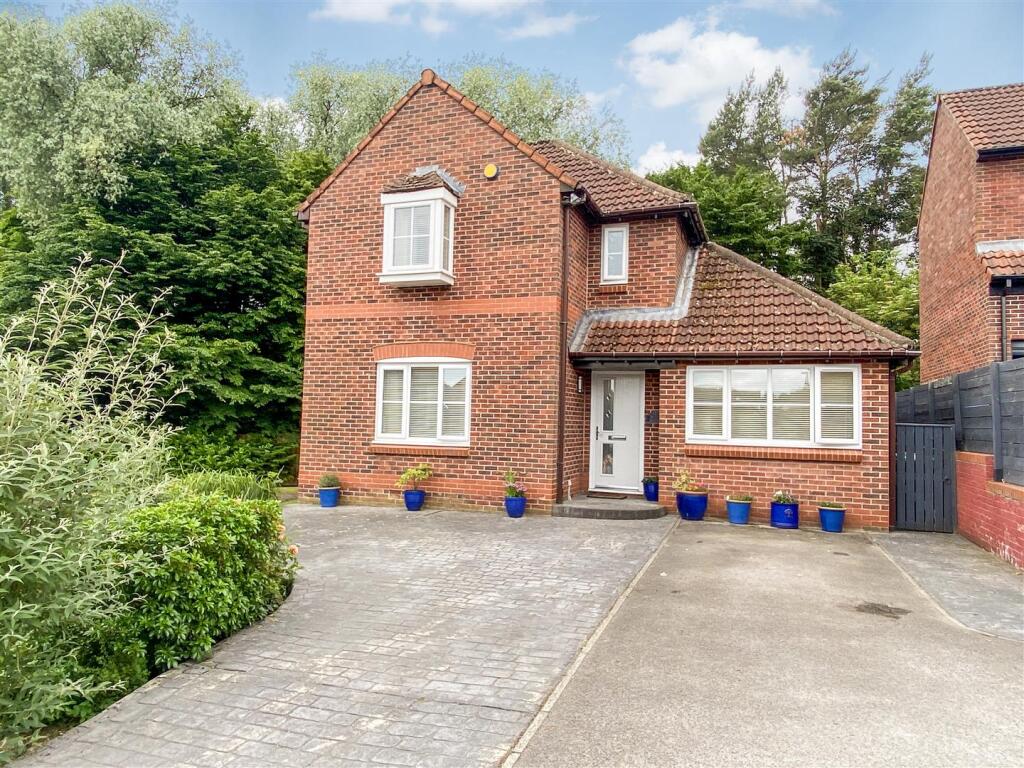 Main image of property: Malvern Way, Newton Aycliffe