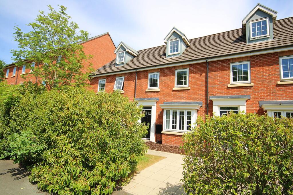 Main image of property: Alaska Mews, Great Sankey, WA5