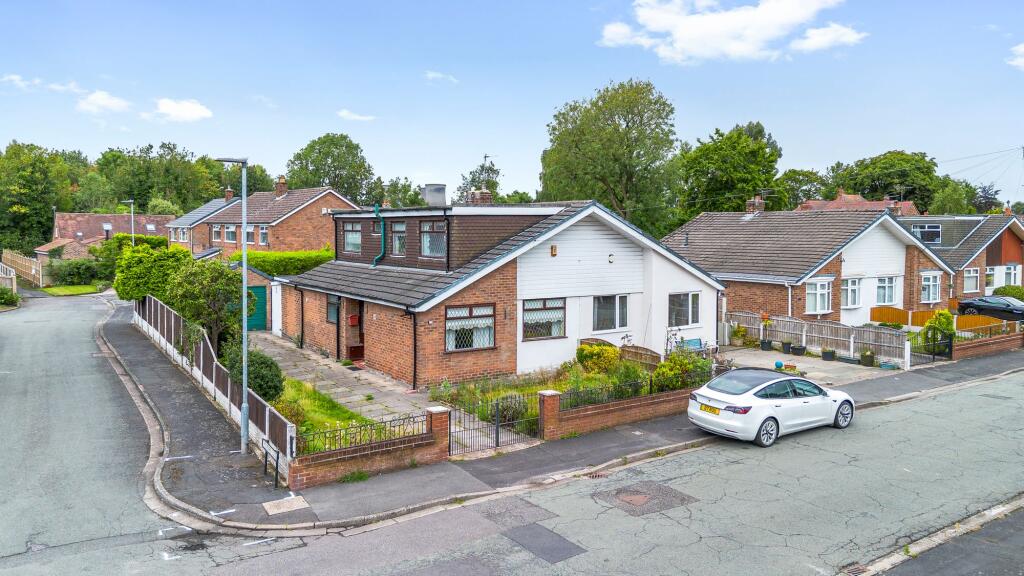 Main image of property: Walkers Lane, Penketh, WA5