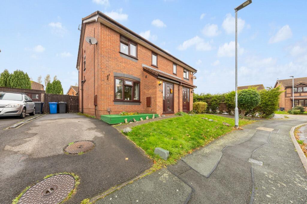 Main image of property: Fleetwood Close, Great Sankey, WA5