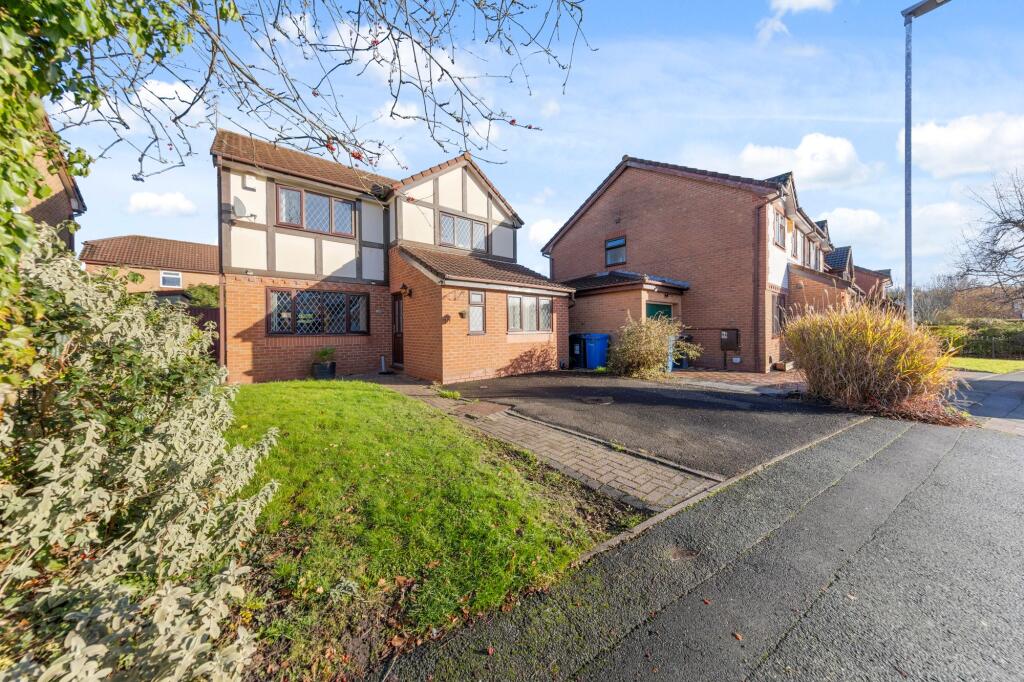 Main image of property: Fleetwood Close, Great Sankey, WA5