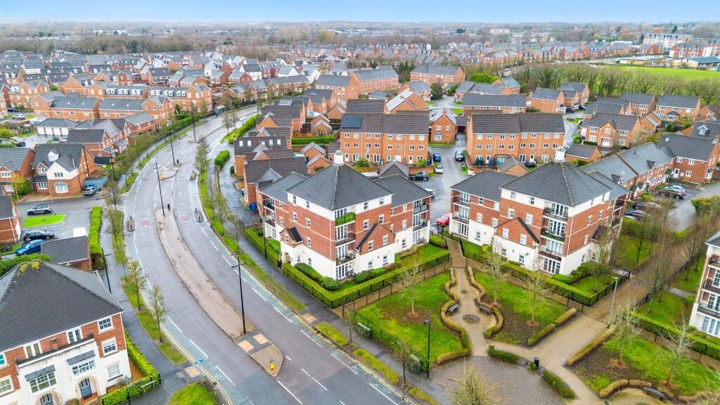 Main image of property: Miami Close, Great Sankey, WA5