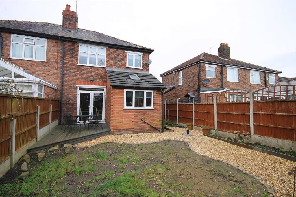 3 bedroom semidetached house for sale in Stocks Lane, Penketh