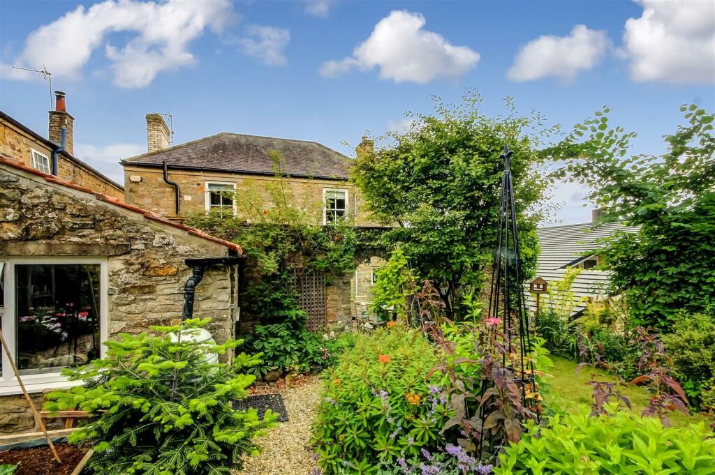 Additional property image - Low Green, Aldbrough St. John, Richmond