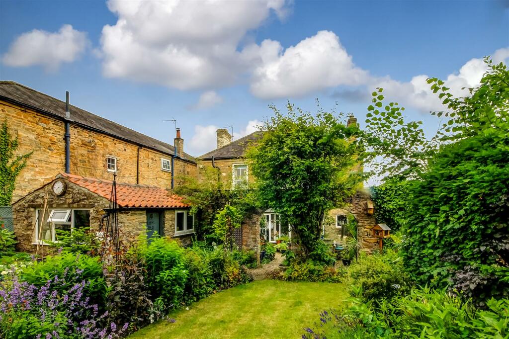 Additional property image - Low Green, Aldbrough St. John, Richmond