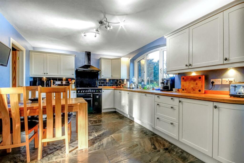 Additional property image - Ravensworth, Richmond