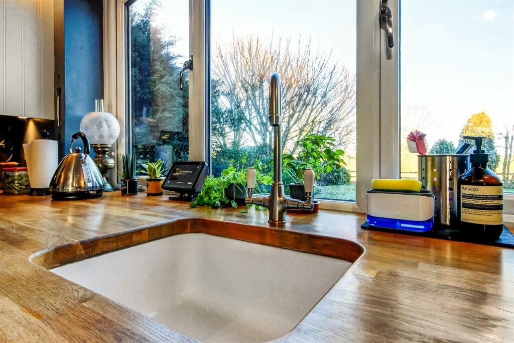 Additional property image - Ravensworth, Richmond