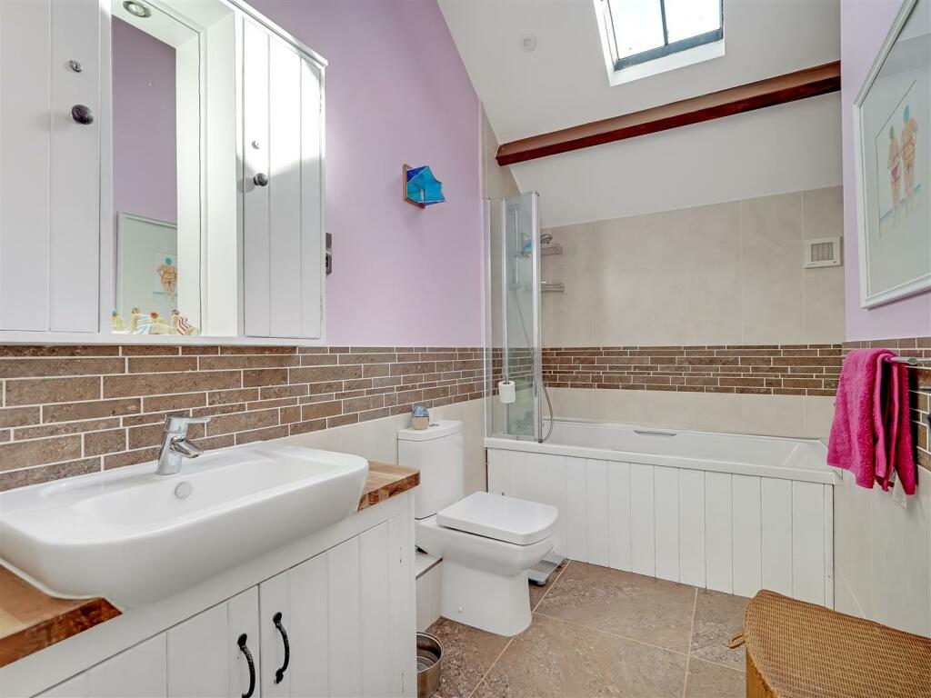 Additional property image - Eppleby, Richmond