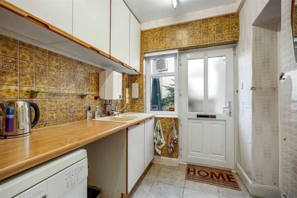 Additional property image - Priory Villas, Richmond