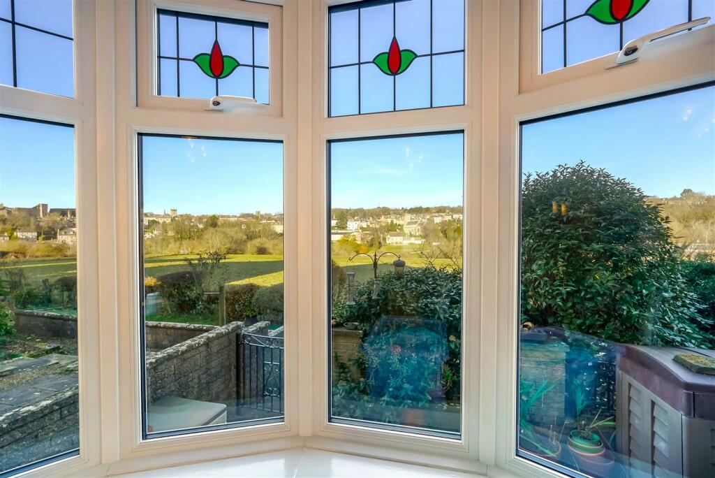 Additional property image - Priory Villas, Richmond