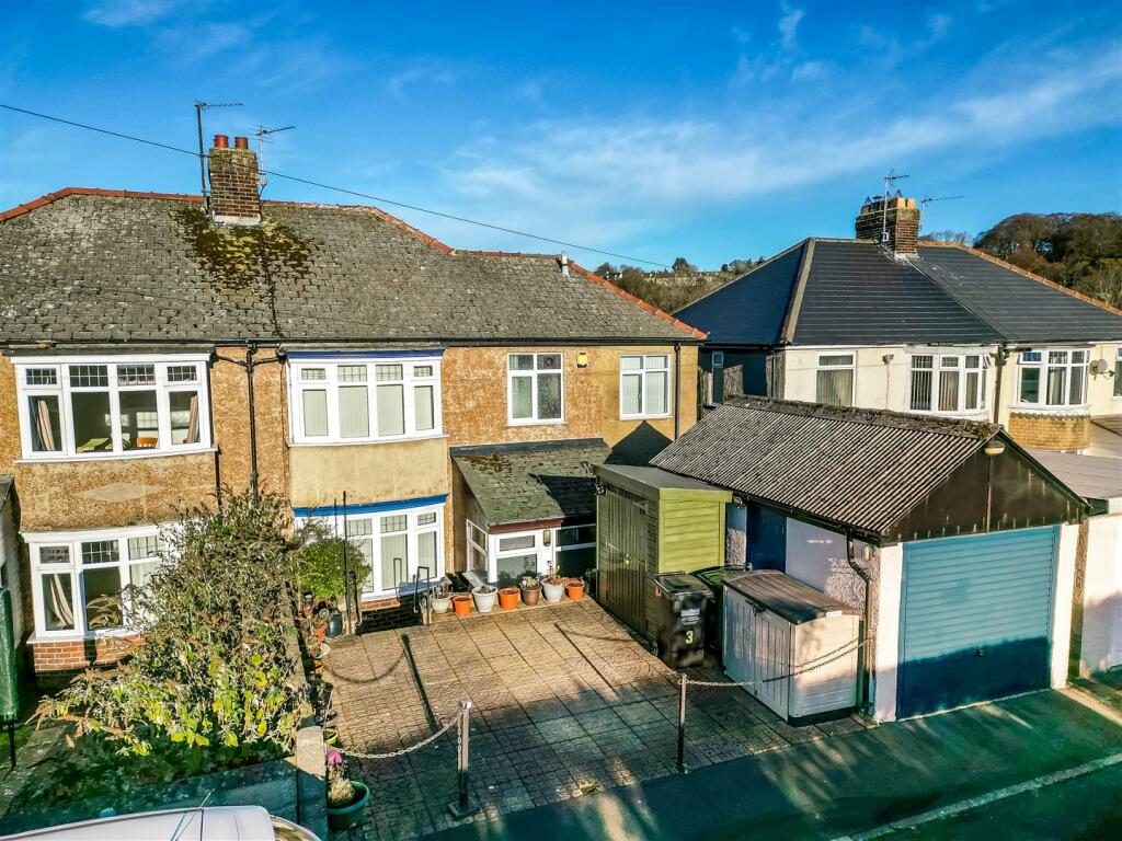 Additional property image - Priory Villas, Richmond