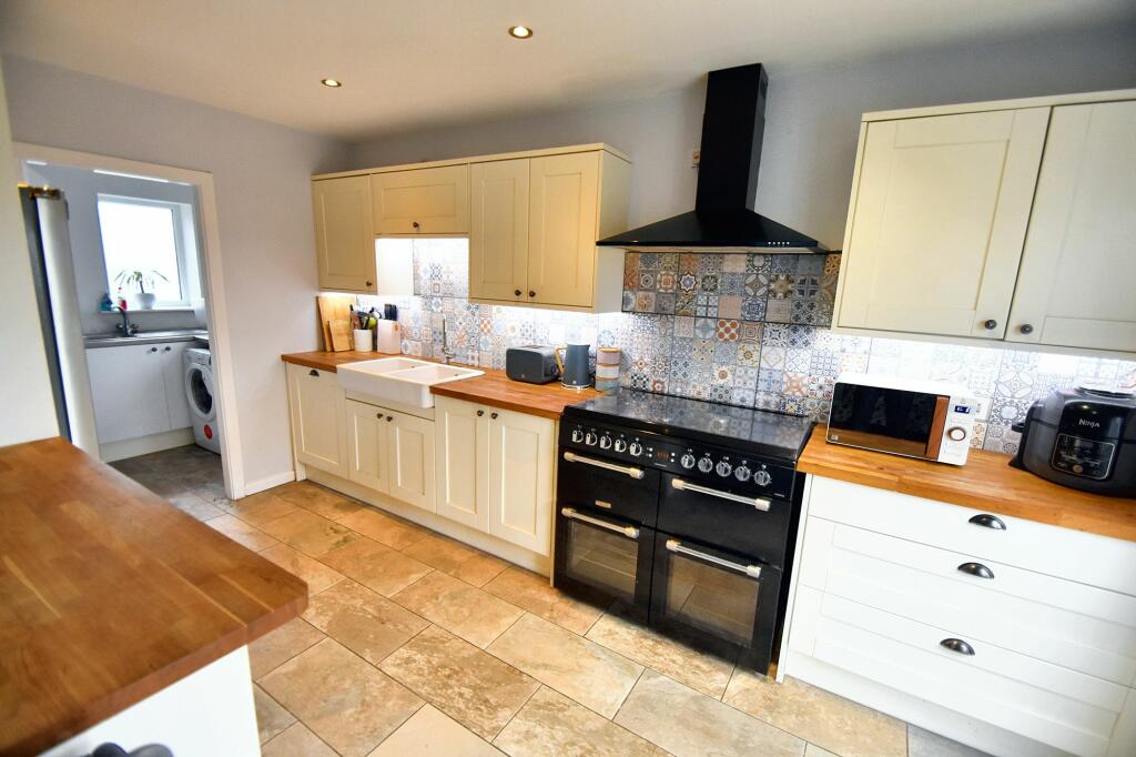 Additional property image - Burndale Drive, Bury, BL9