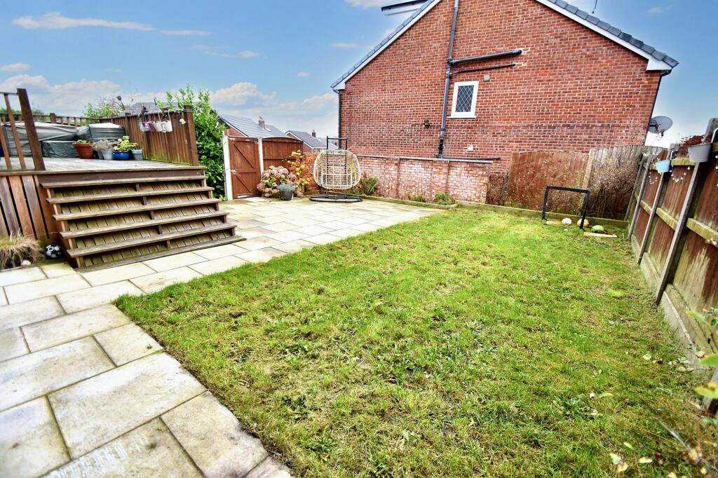 Additional property image - Burndale Drive, Bury, BL9