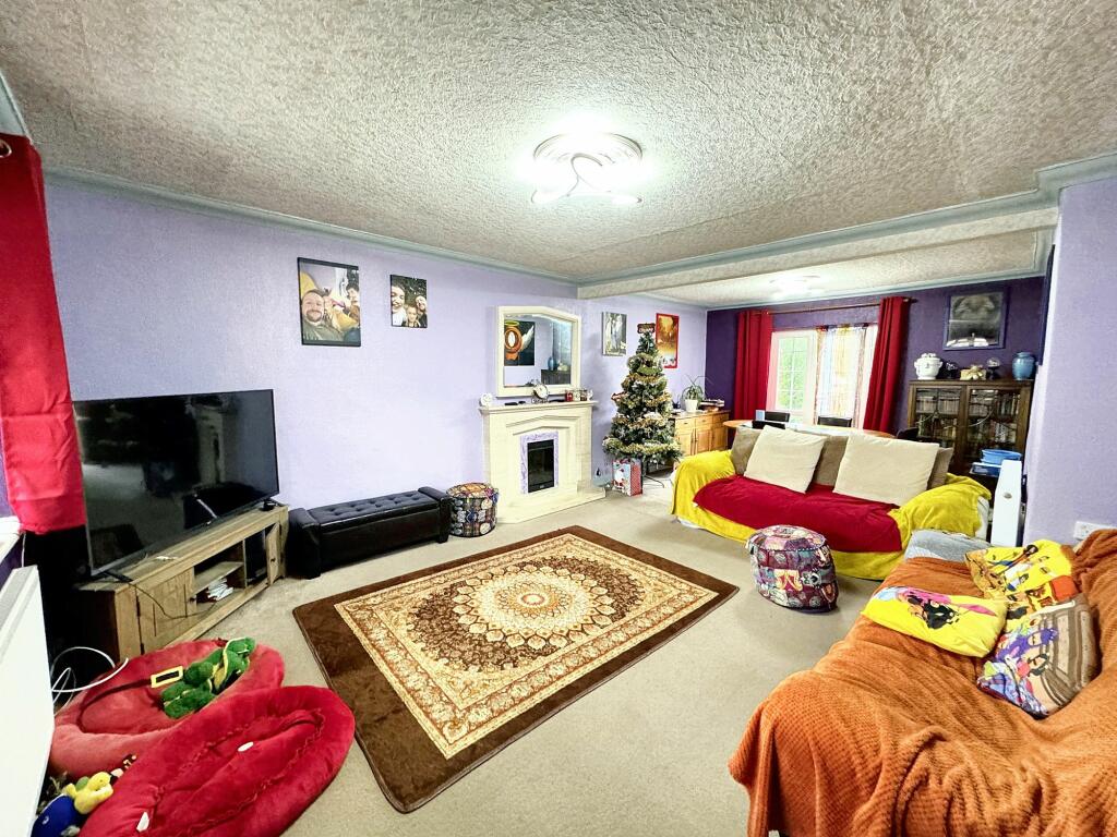 Additional property image - Chadderton Drive, Bury, BL9