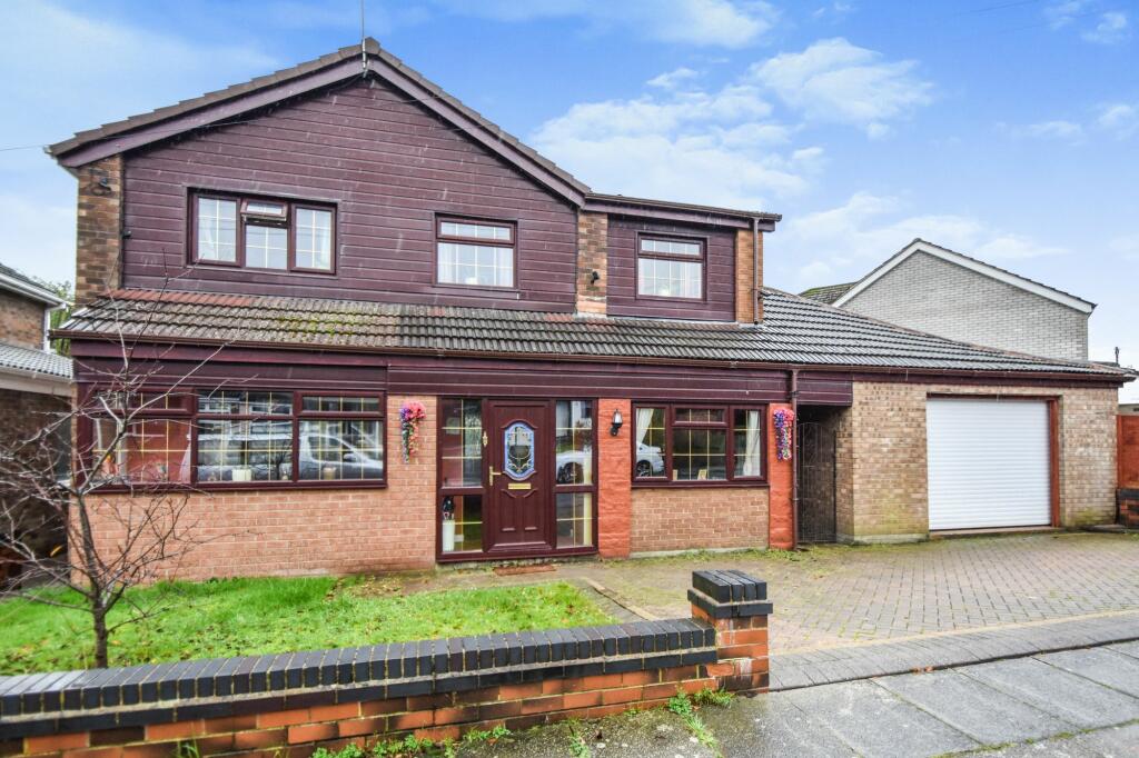 Additional property image - Chadderton Drive, Bury, BL9