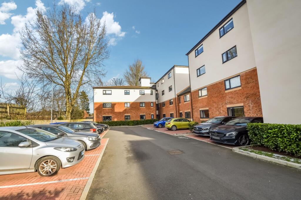 Main image of property: Prestfield Court, Kensington Street, M45