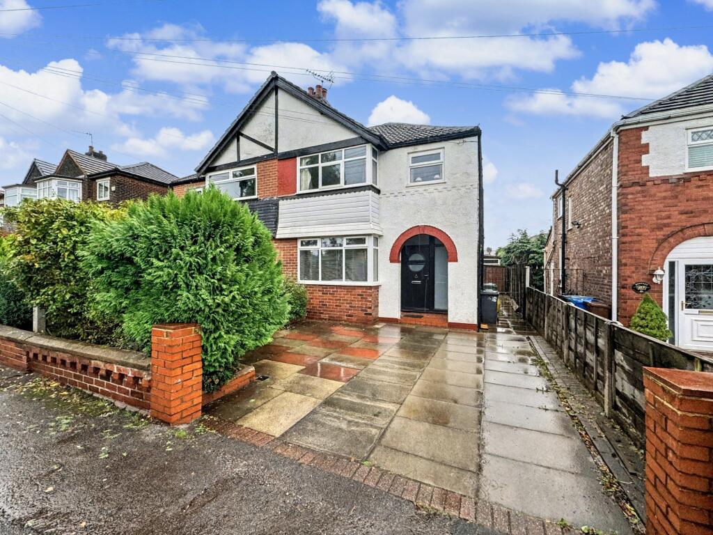 Main image of property: Heywood Road, Prestwich, M25