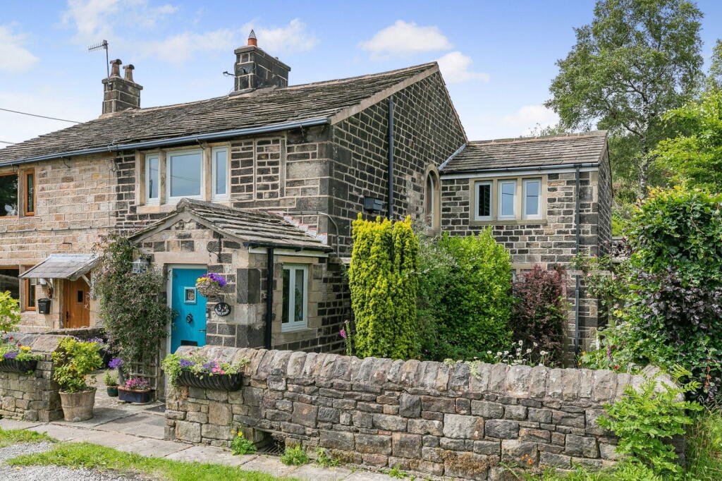 Main image of property: Salley Street, Littleborough, OL15 9NG