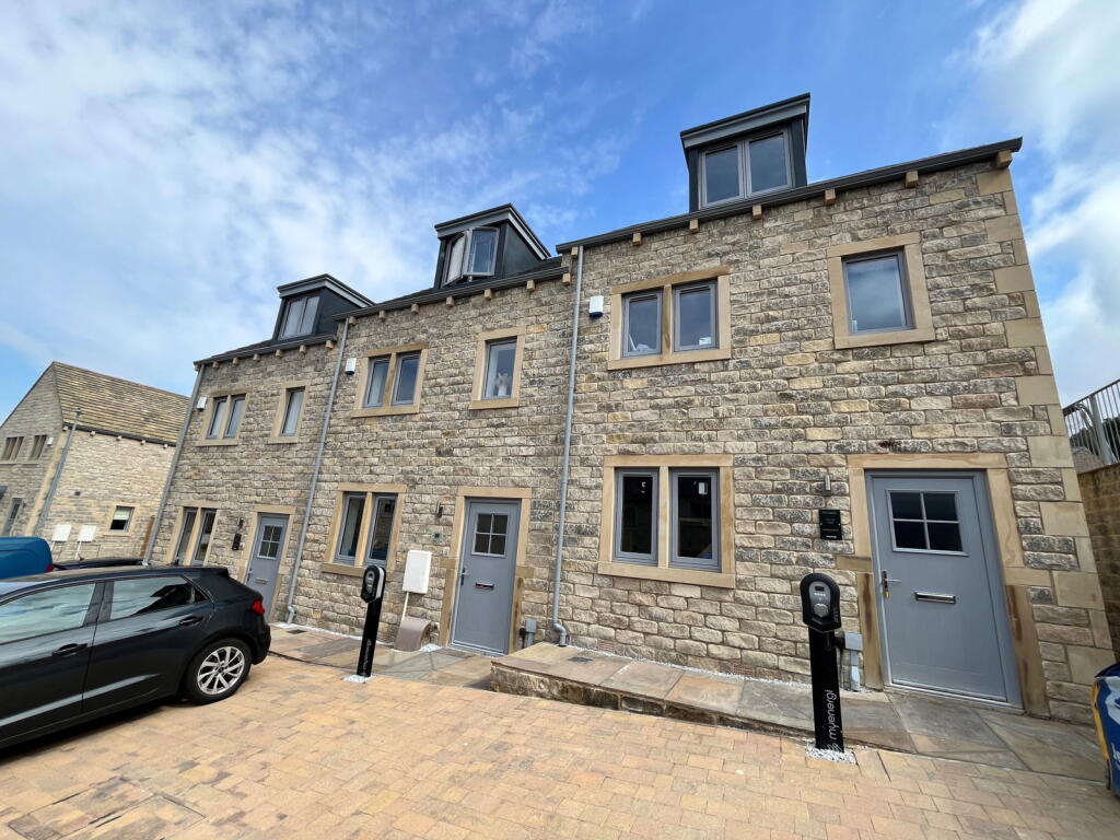 Main image of property: PLOT 18, WHISTLE BELL COURT, SKELMANTHORPE, HD8