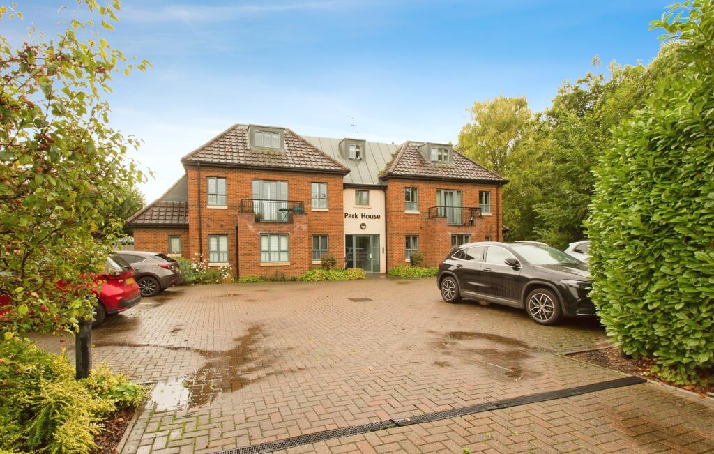 Additional property image - Parkhouse, 40 Queen Ediths Way, Cambridge, Cambridgeshire, CB1