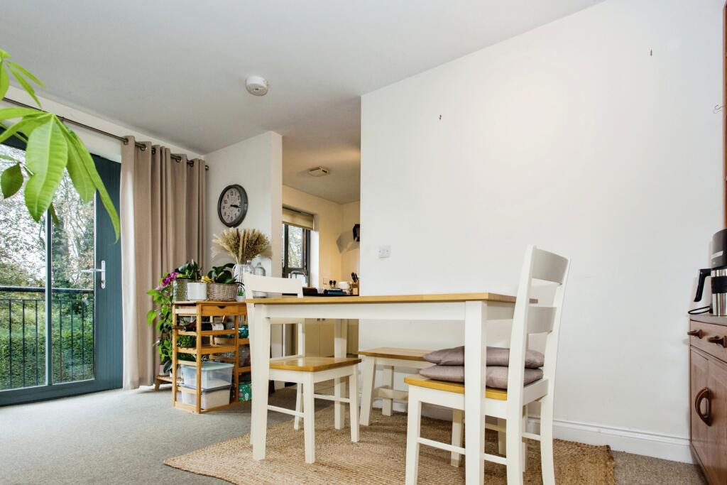 Additional property image - Parkhouse, 40 Queen Ediths Way, Cambridge, Cambridgeshire, CB1