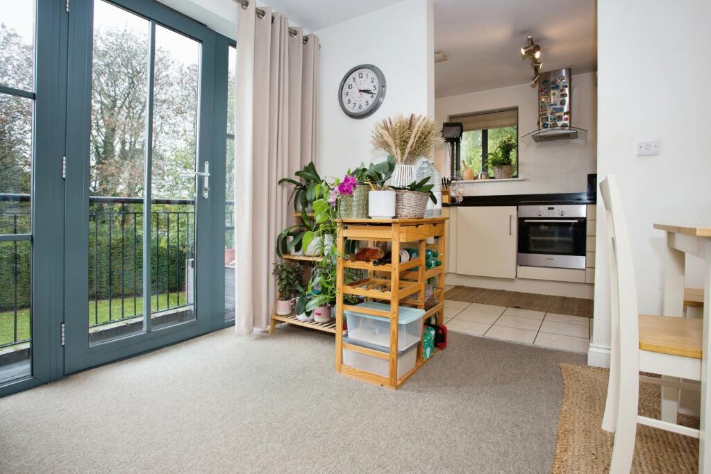 Additional property image - Parkhouse, 40 Queen Ediths Way, Cambridge, Cambridgeshire, CB1
