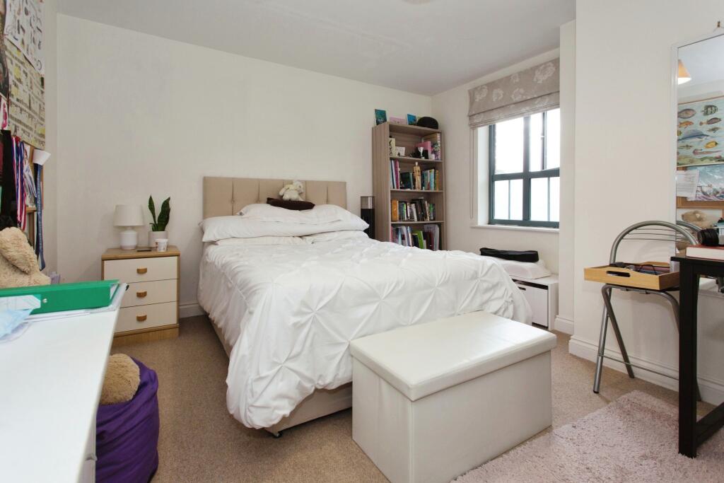 Additional property image - Parkhouse, 40 Queen Ediths Way, Cambridge, Cambridgeshire, CB1