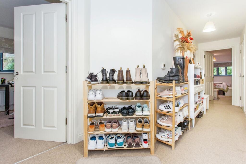 Additional property image - Parkhouse, 40 Queen Ediths Way, Cambridge, Cambridgeshire, CB1