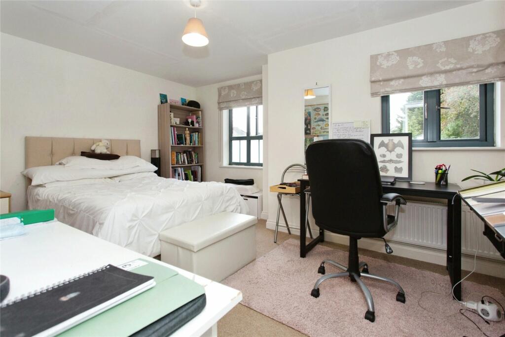 Additional property image - Parkhouse, 40 Queen Ediths Way, Cambridge, Cambridgeshire, CB1