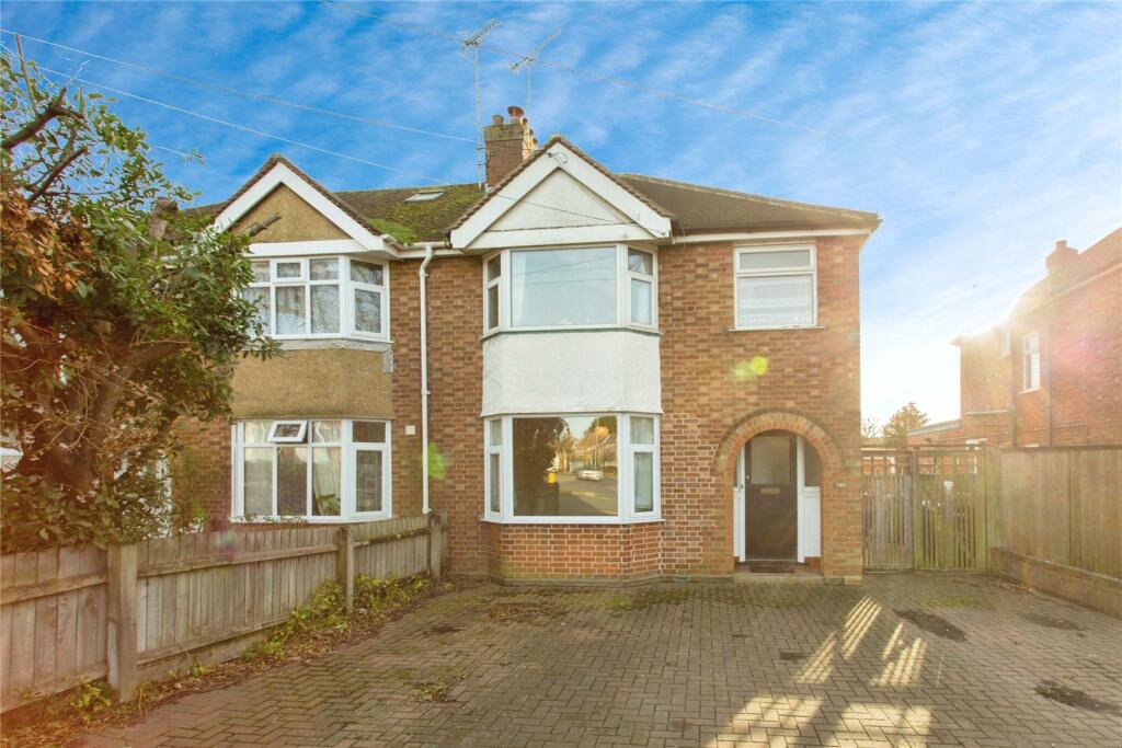 Main image of property: Perne Road, Cambridge, Cambridgeshire, CB1