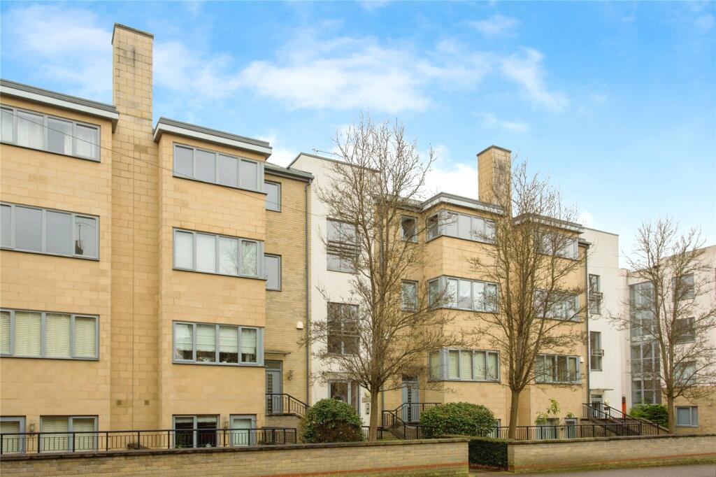 Main image of property: Fitzwilliam Road, Cambridge, Cambridgeshire, CB2
