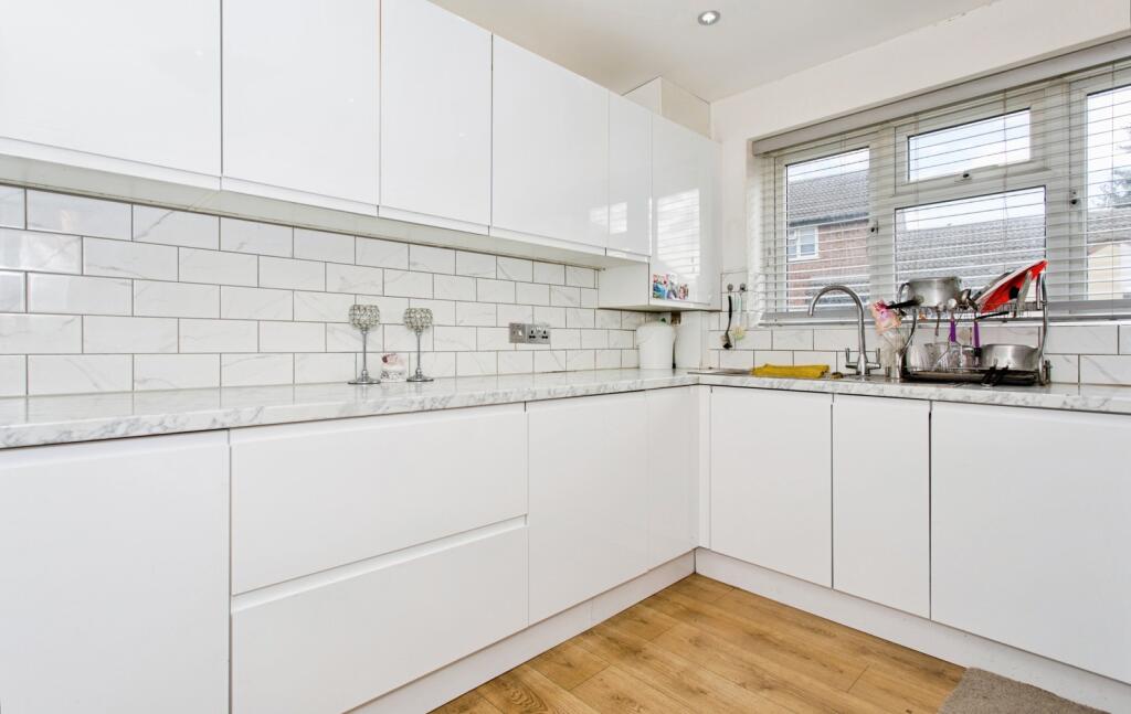 Main image of property: Armitage Way, CAMBRIDGE, Cambridgeshire, CB4