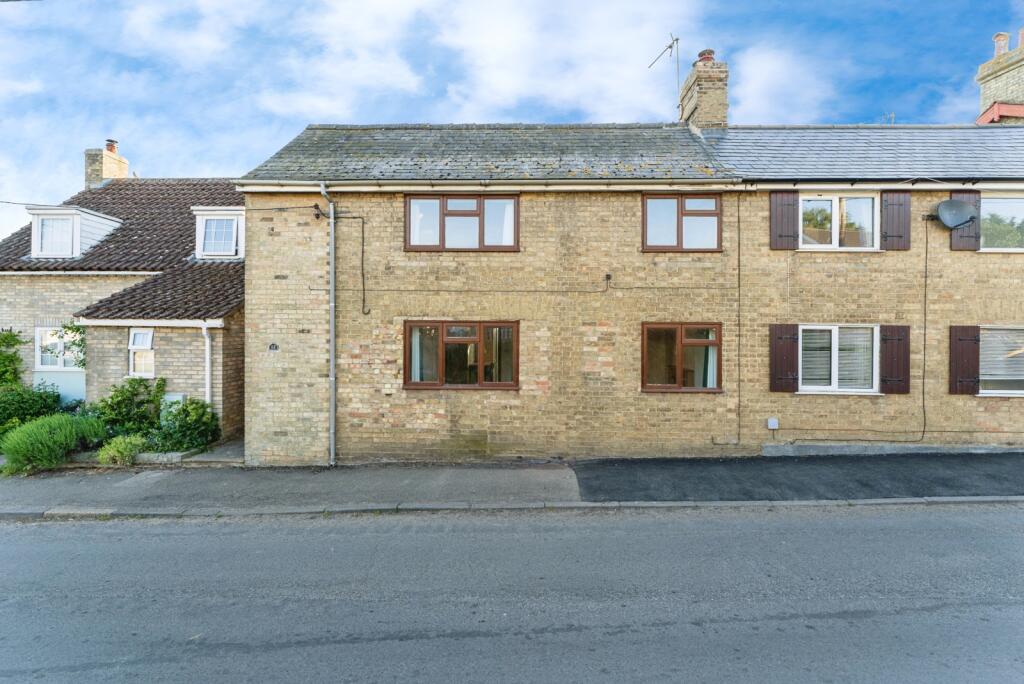 Main image of property: Froize End, Haddenham, Ely, Cambridgeshire, CB6